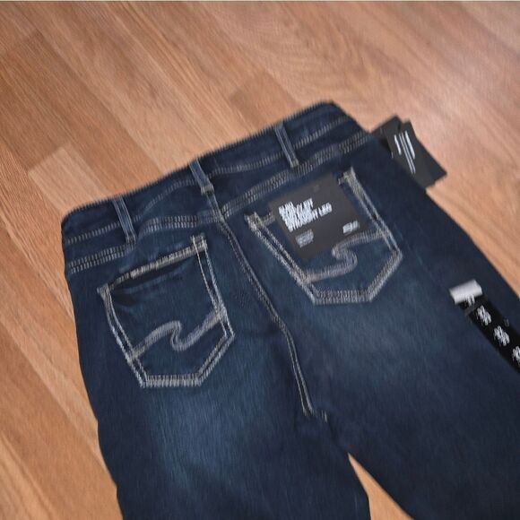 Silver Jeans Co. Women's Suki Mid Rise Curvy Fit Straight Leg Jeans W32x33 - Picture 15 of 16